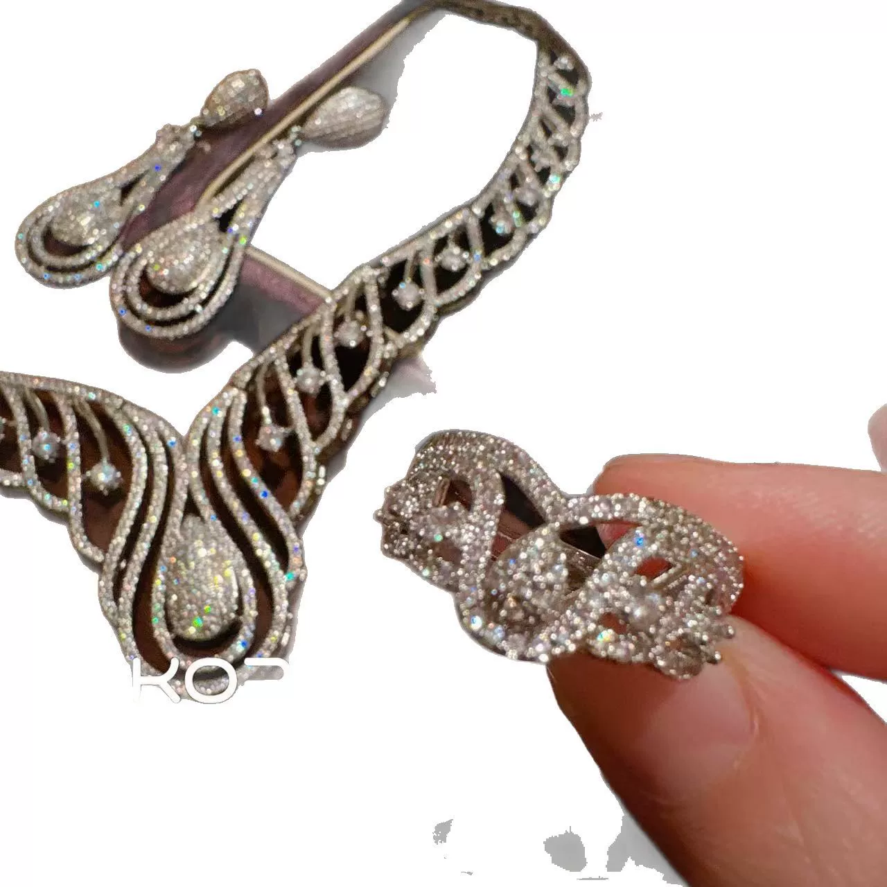 Элегантный браслет-ремешок с цилиндрическим подвесом из zircon, кулон, цепочка, набор, французский стиль, стиль высокого качества, с камнем