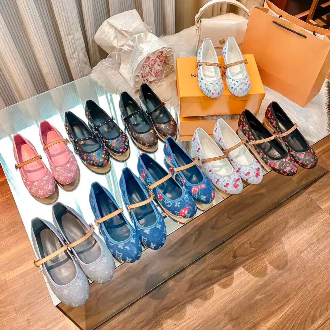 Denim doll head flat, Mary Jane shoes with metal buckle with a strap, spring 2026 collection, new collection, round toe