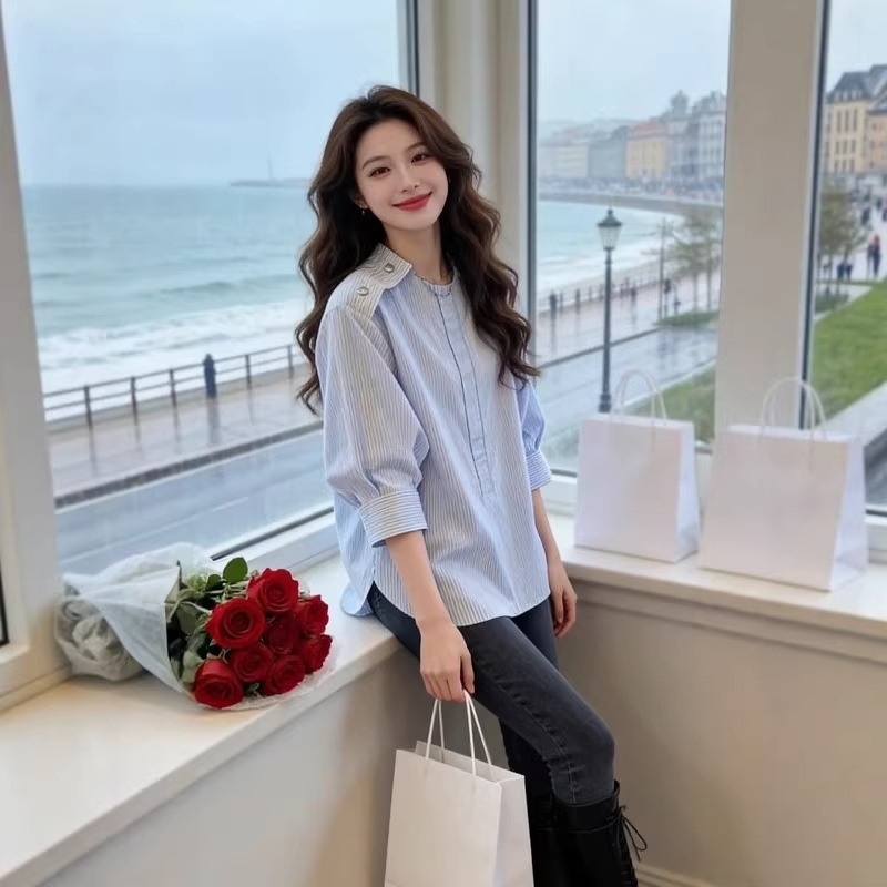 Blue Striped Shirt for Women 2026 New Style Loose Versatile Round Neck Relaxed Fit Three-Quarter Sleeve Cardigan Shirt A10665