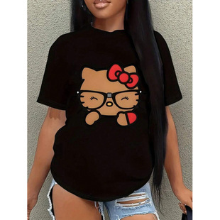 �W���羳���޶�����ϵ��ͨŮT�� Hello Kitty ���R���@��Ů�b����