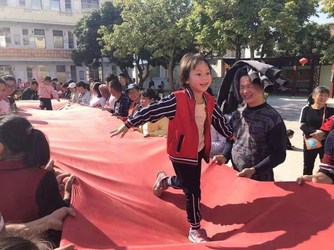 滑溜布幼儿园感统训练器材户外活动亲子互动溜溜布道具布艺益智