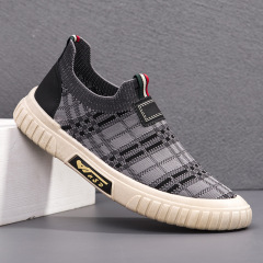 Men's Summer Breathable Slides Men's Flat Shoes Men's One-Piece Flyknit Mesh Shoes Men's Fashion Socks Shoes Men's Style