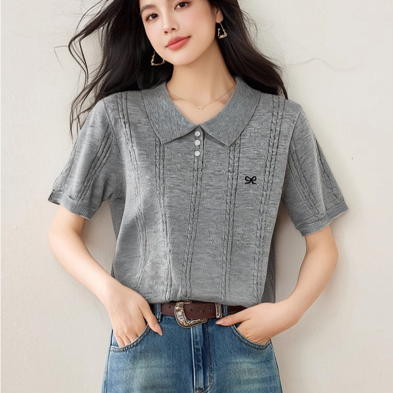 Collared Thin Short-Sleeve Knit Top in College Style for Petite Figures, Summer 2026 New Model, Plus Size Collared Thin Short-Sleeve Knit Top in College Style for Petite Figures, Summer 2026 New Model, Plus Size