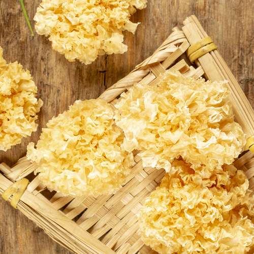 Fujian Gutian Tremella fresh dry goods bag 50g white fungus glutinous ear shape full taste soft glutinous manufactory delivery