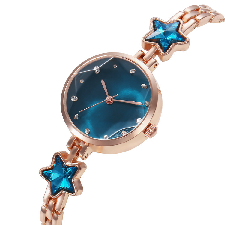 2021 spot wholesale tremolo with blue lucky stars bracelet watch Ocean heart female student watch
