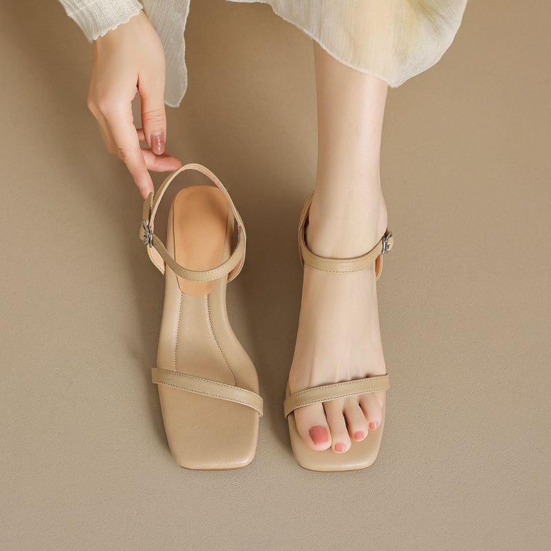 Sandal nữ quai ngang da cừu gót vuông ổn định — Màu trắng be