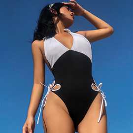 2024泰国 跨境泳衣女性感bikini黑白撞色连体遮肚显瘦温泉度假泳