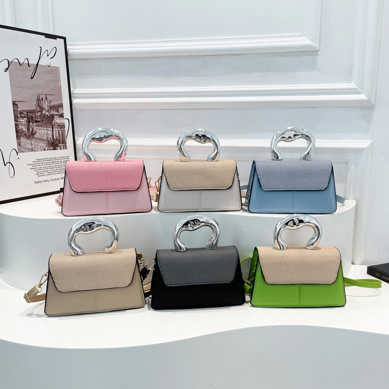 2025 nuevo estilo de estilo simple bolso personalizado estilo de moda estética de viaje de hombro bolso de mochila