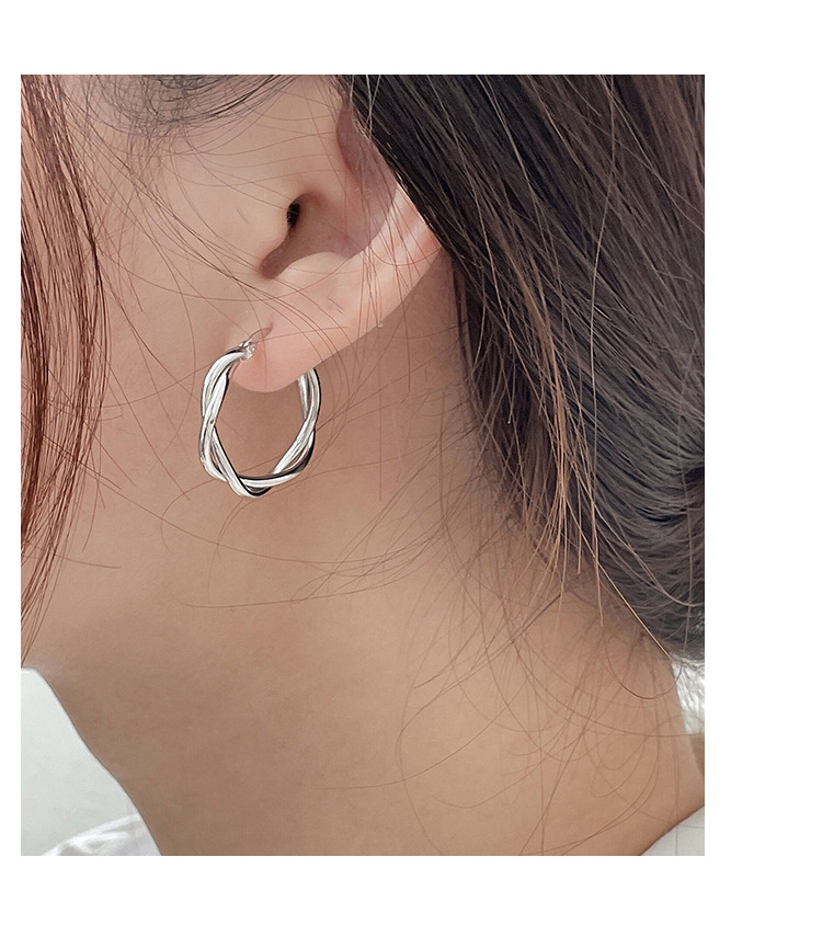 1 Pair Quantity 1 Pair 925 Sterling Silver Circle Hoop Earrings