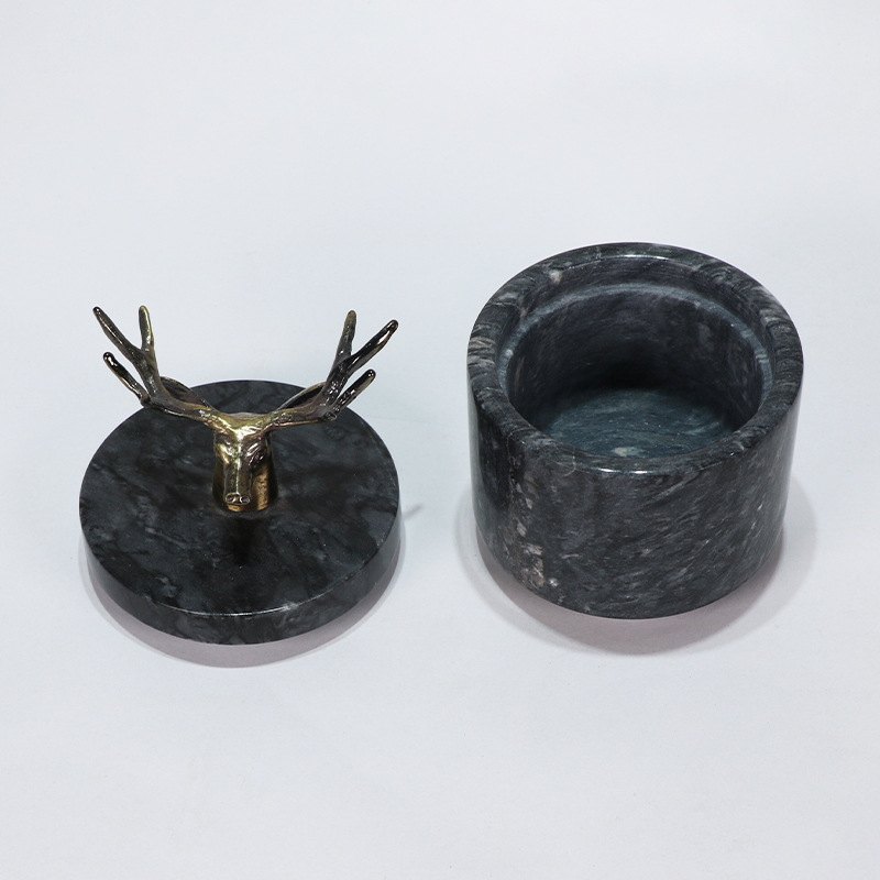 ����ֱ������ʯԲ�ε��Ϲ��տ���ζ���������������ϾӼ�����