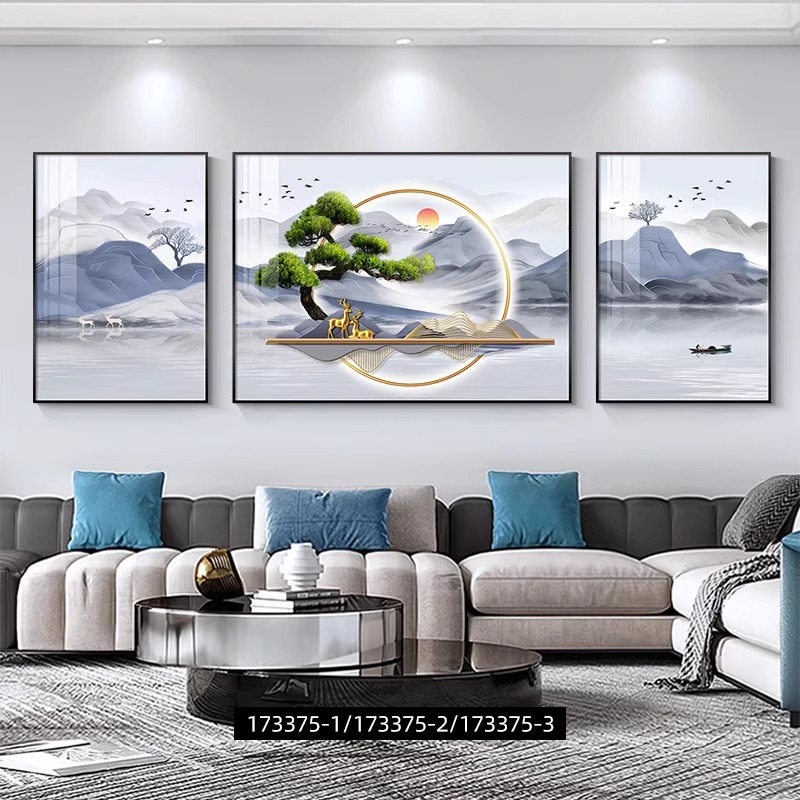 Pintura de decoración de la sala de estar Pintura de paisaje Pino de bienvenida Sofá Fondo Pintura de pared Pintura atmosférica con respaldo mural de montaña Tríptico