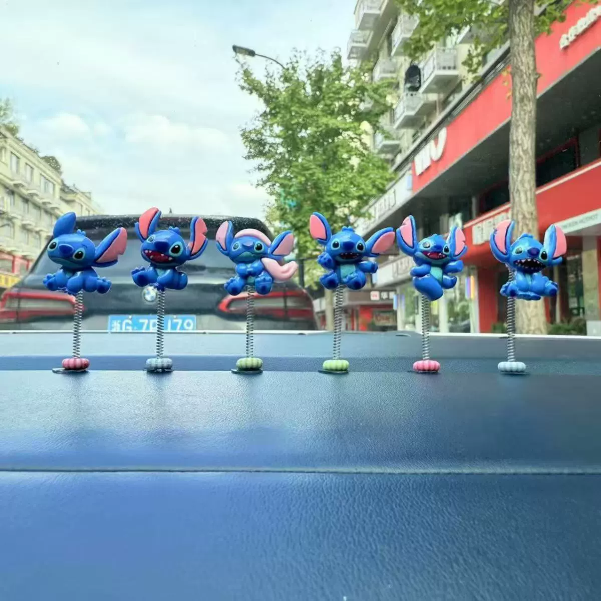 Автомобиль в автомобиле милые украшения украшения украшения