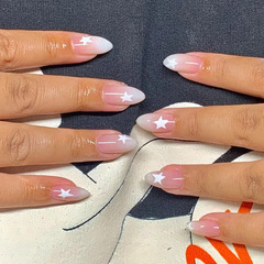簡約粉白漸變美甲五角星穿戴甲星星美甲片跨境穿戴式甲片批發