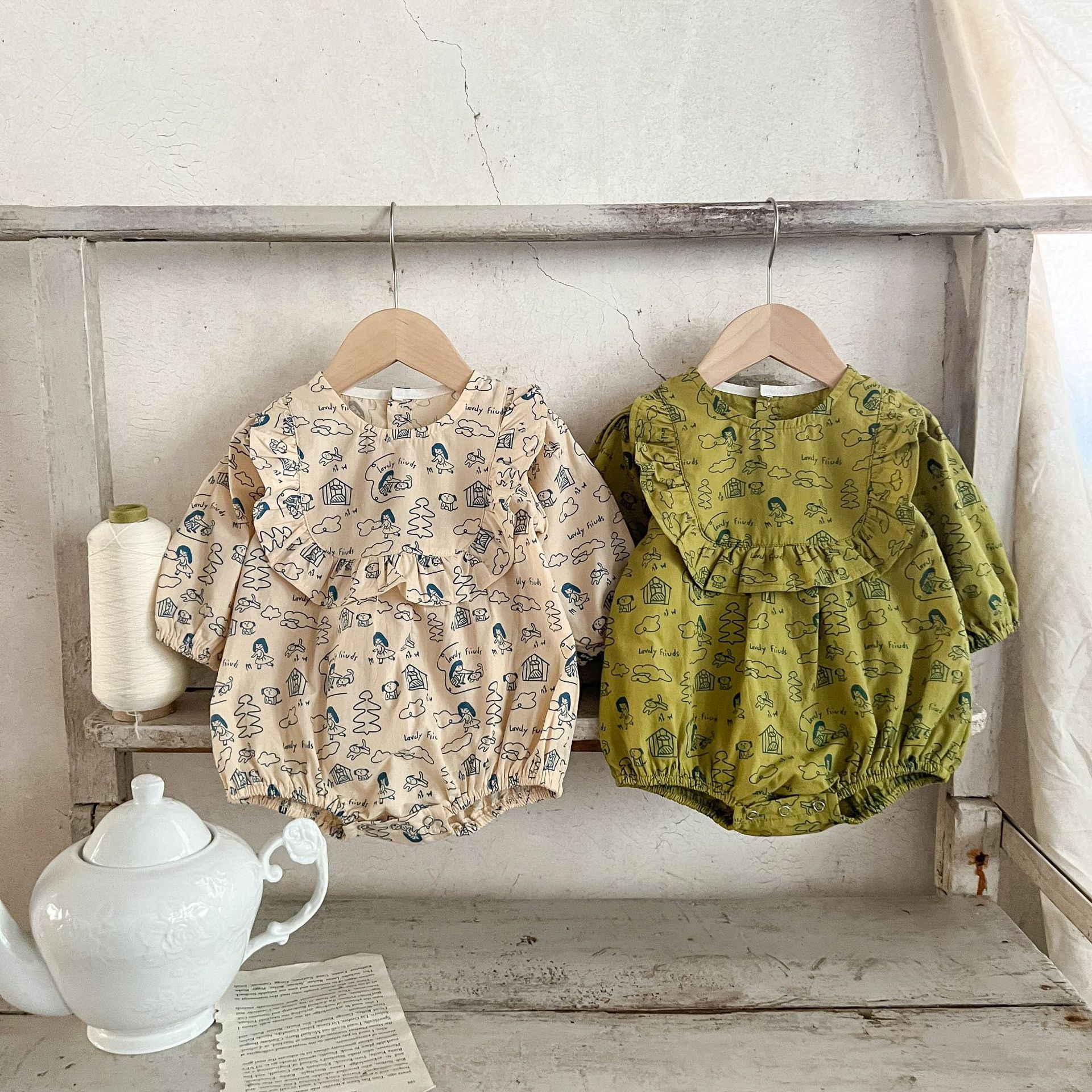 INS estilo coreano niñas algodón geométrico impreso mameluco recién nacido a principios de otoño suelta mono mameluco moda