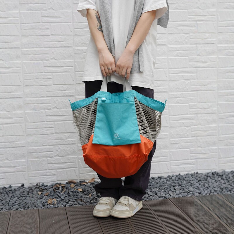 Singapore Trendy Mesh Shoulder Bag for Men and Women, Foldable Transparent Hollow Beach Bag, Casual Large-Capacity Handbag