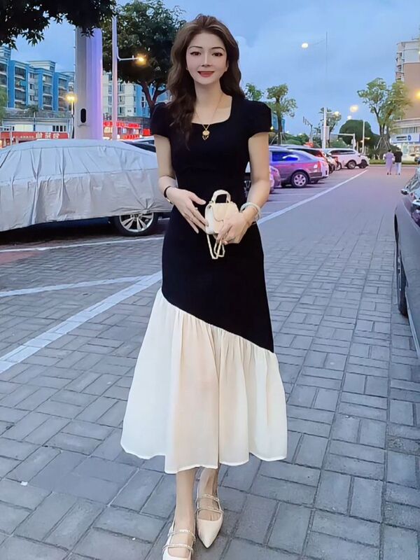 Plus Size French Short-Sleeved Dress for Women in Summer, Waist Slimming Look and Splicing Long Skirt, Slightly Fat mm Hepburn Style Contrasting Color Skirt Plus Size French Short-Sleeved Dress for Women in Summer, Waist Slimming Look and Splicing Long Skirt, Slightly Fat mm Hepburn Style Contrasting Color Skirt