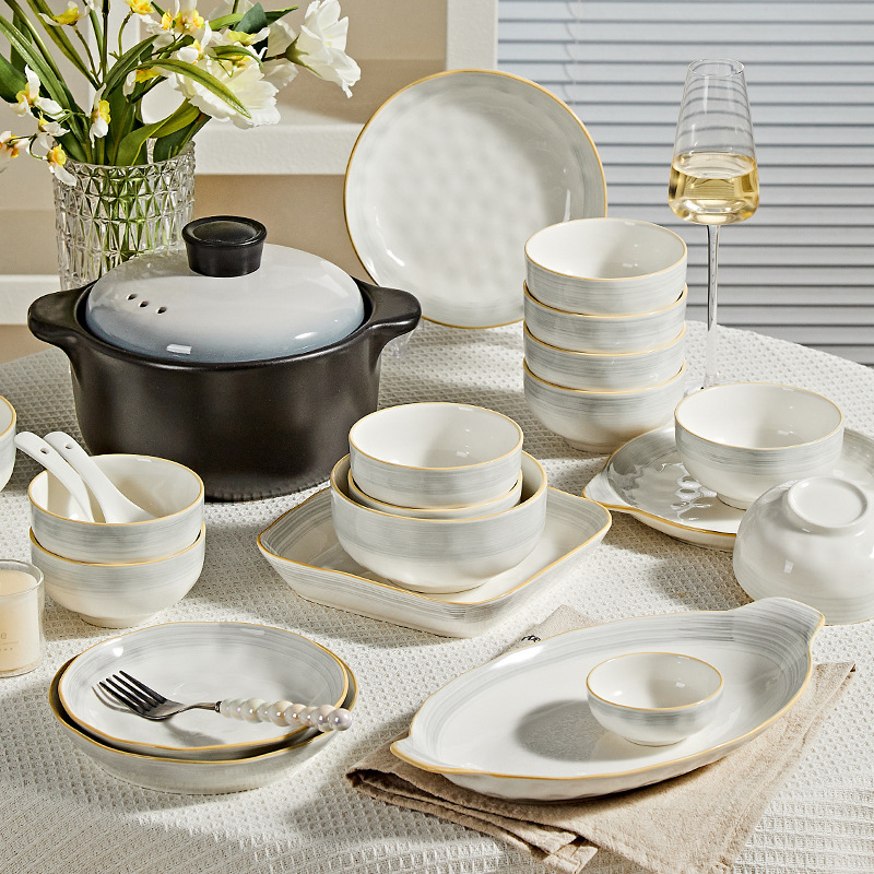 Jingdezhen cubiertos de cerámica de color esmaltada cubiertos de cerámica domésticos cubiertos de platos de platos de platos simples cubiertos de platos