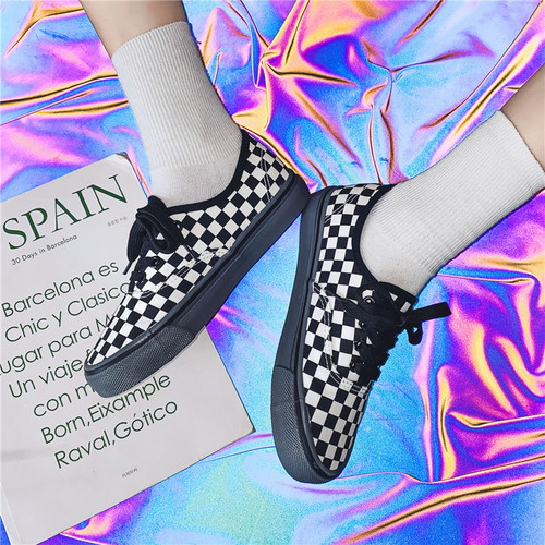 Plaid canvas shoes for women and men 2024 spring new student Korean style breathable sneakers for couples versatile sports and casual shoes