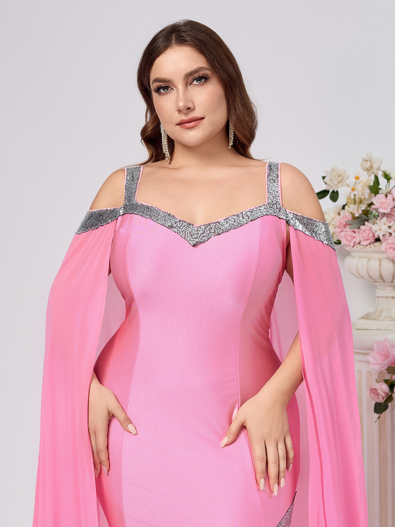 Vestido de talla grande Comercio exterior Europa y América Nuevo Amazon Nuevo producto honda lentejuelas Vestido de cola de color sólido image 4