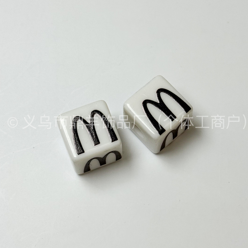 M プリントスクエアビーズアクリルルースビーズ携帯電話チェーンバッグペンダントペンダント DIY 手作りジュエリーアクセサリー材料|undefined
