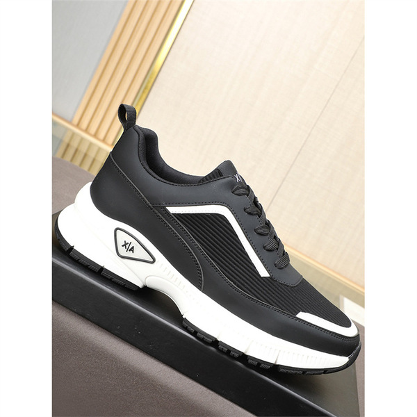 Breathable comfortable sneakers platform
