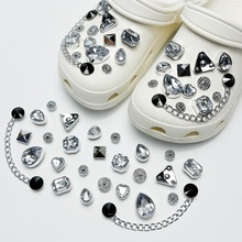 跨境洞洞鞋鞋花个性DIY装饰卡通链条钻石配件可拆卸鞋扣批发纽扣