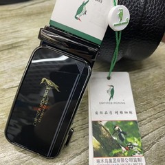 ブランドのベルトの現物の卸売りの新型の男性は自動的にベルトのスーパーの百貨店の靴の店のズボンの商品の供給源を掛けます。