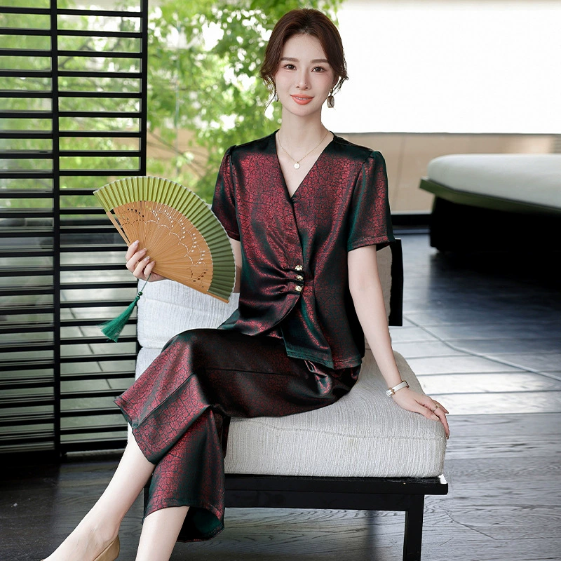 Мама летняя одежда 2025 новый набор иностранных женщин среднего и пожилого возраста летняя футболка с короткими рукавами