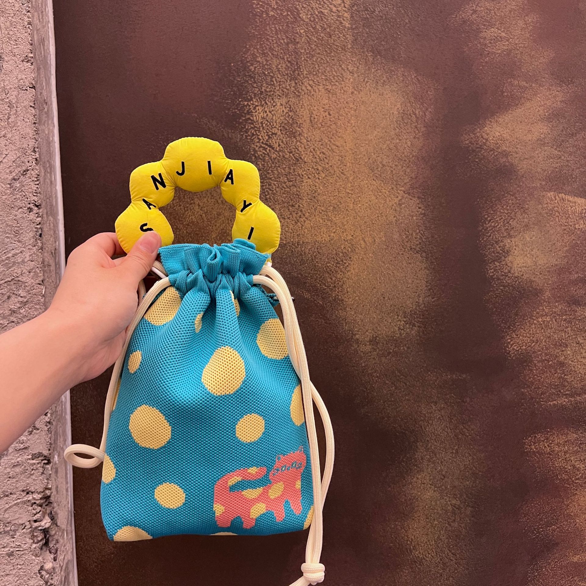 Dotcat-blue-green+yellow handle