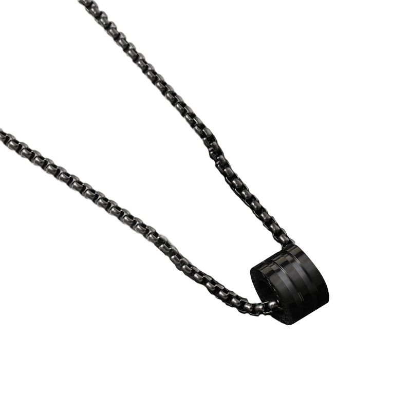 Colgante de acero inoxidable de moda simple pequeño cilíndrico doble línea de coche collar de acero de titanio femenino personalidad versátil accesorios de moda para hombres