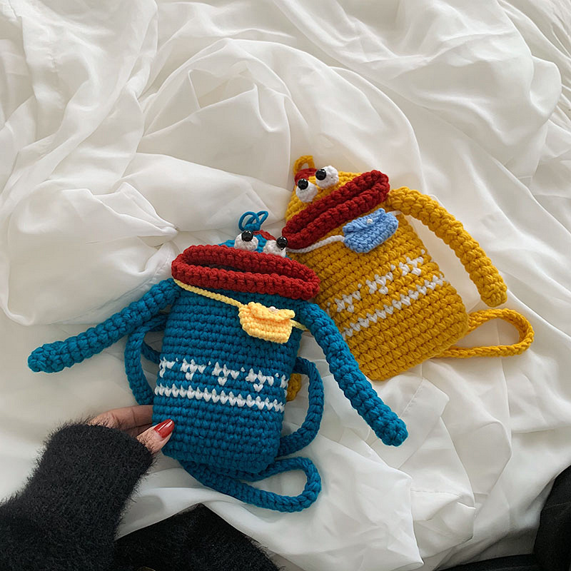 INS misma moda estilo coreano estilo occidental divertido salchicha boca lana niños niñas teléfono móvil bolsa de mensajero
