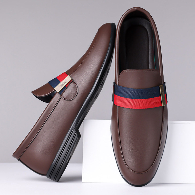 Giày lười nam da thật kiểu moccasin, mũi phẳng, đế bệt, thoáng khí — nâu, đen