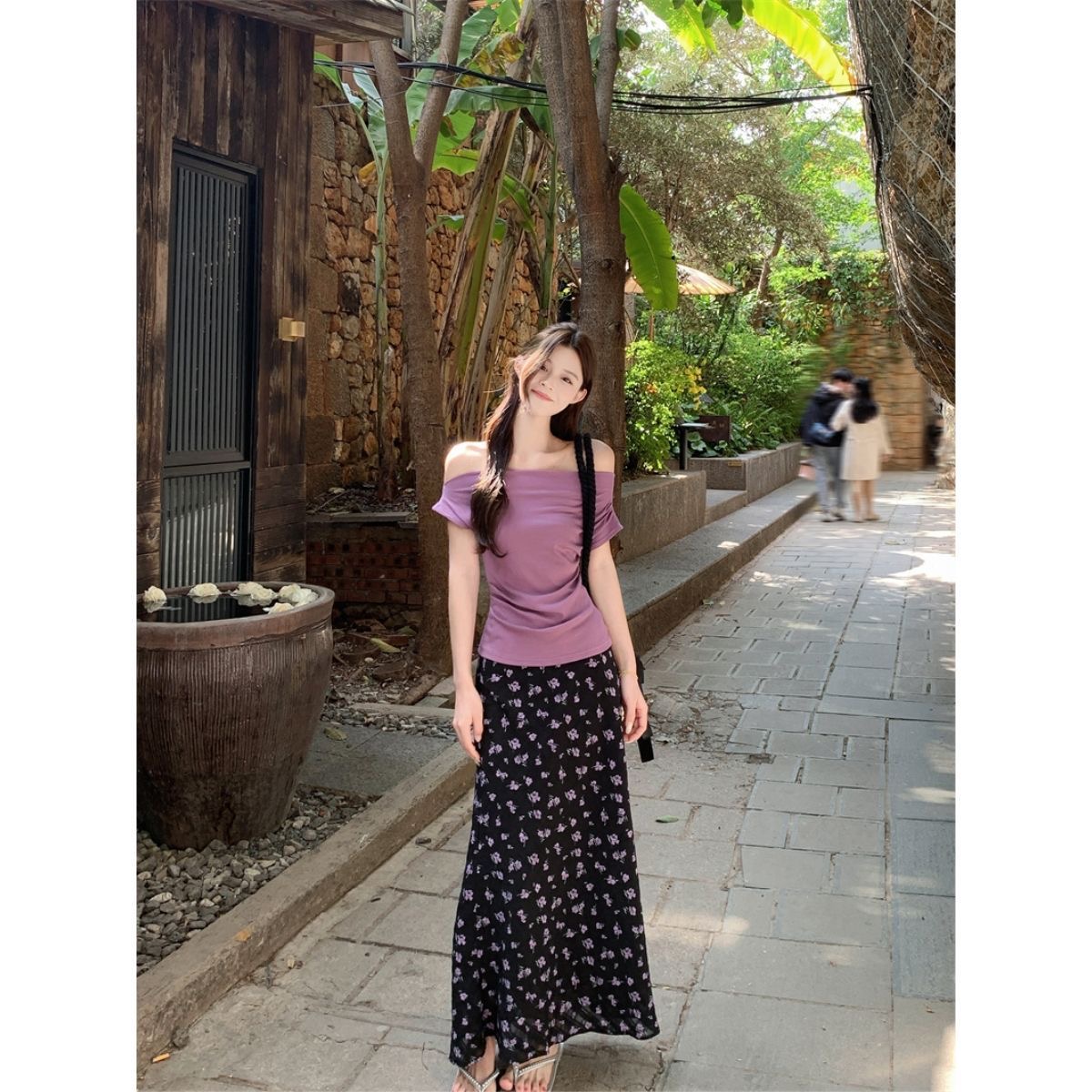 carousel-thumb-3