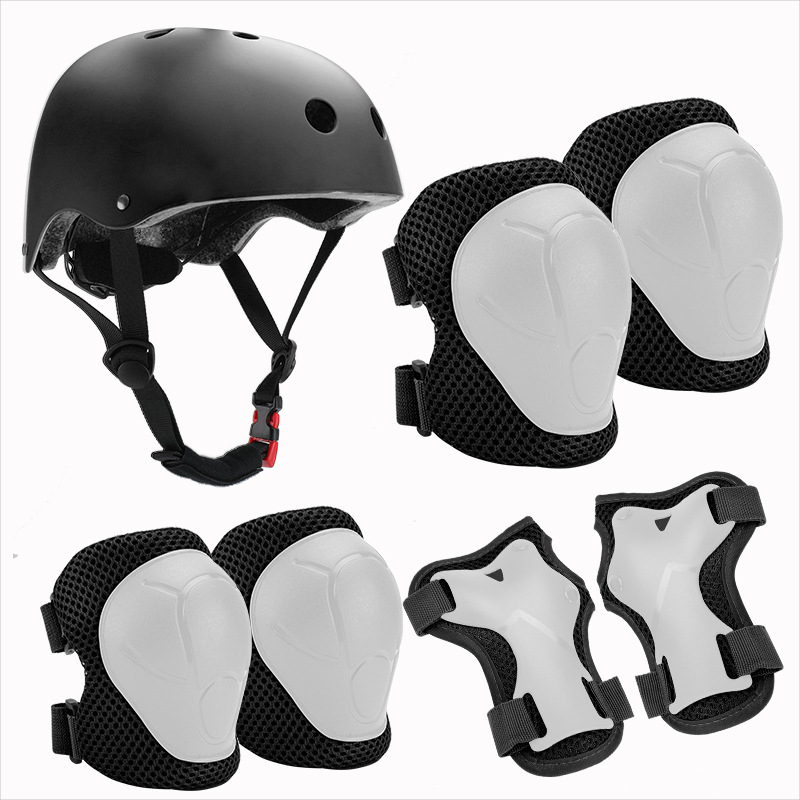 Conjunto de siete piezas en blanco y negro (casco negro)