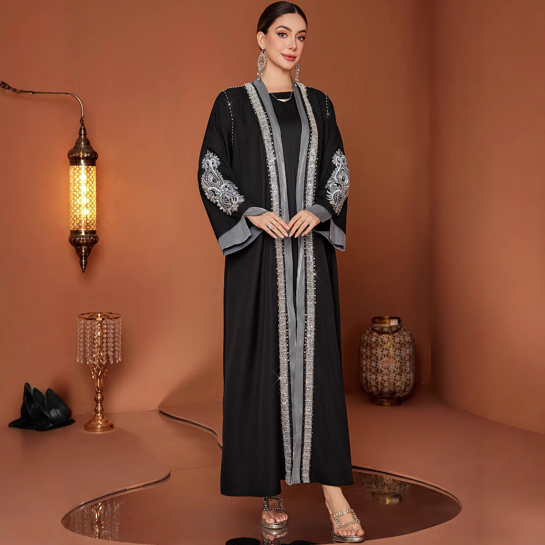 ZF4152 MUSILIM Plus Size Morgenmantel, handbestickt mit Blumenmuster und Strasssteinen, ABAYA, orientalische Damenmode_voghion.com