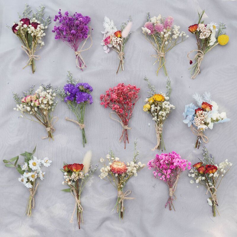 Mini Dried Flower bouquet card decoration DIY material shooting props gift box accessories small bouquet hand gift corsage Mini Dried Flower bouquet card decoration DIY material shooting props gift box accessories small bouquet hand gift corsage