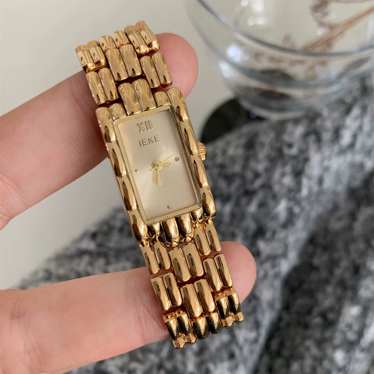 Bracelet Watch Universal Rectangular Small Dial, Women's Light-Luxury Metal Band