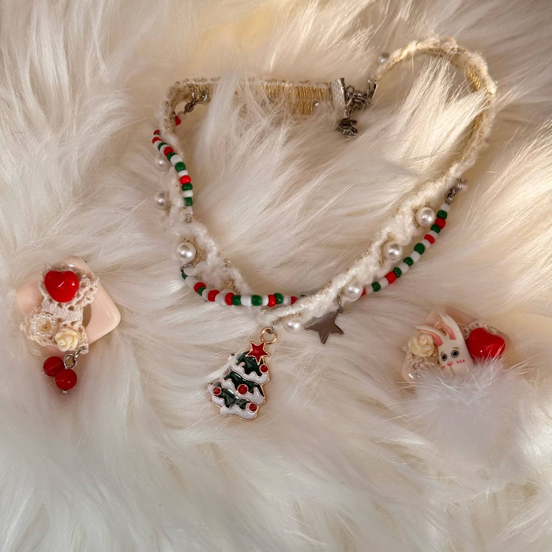 Cute necklace