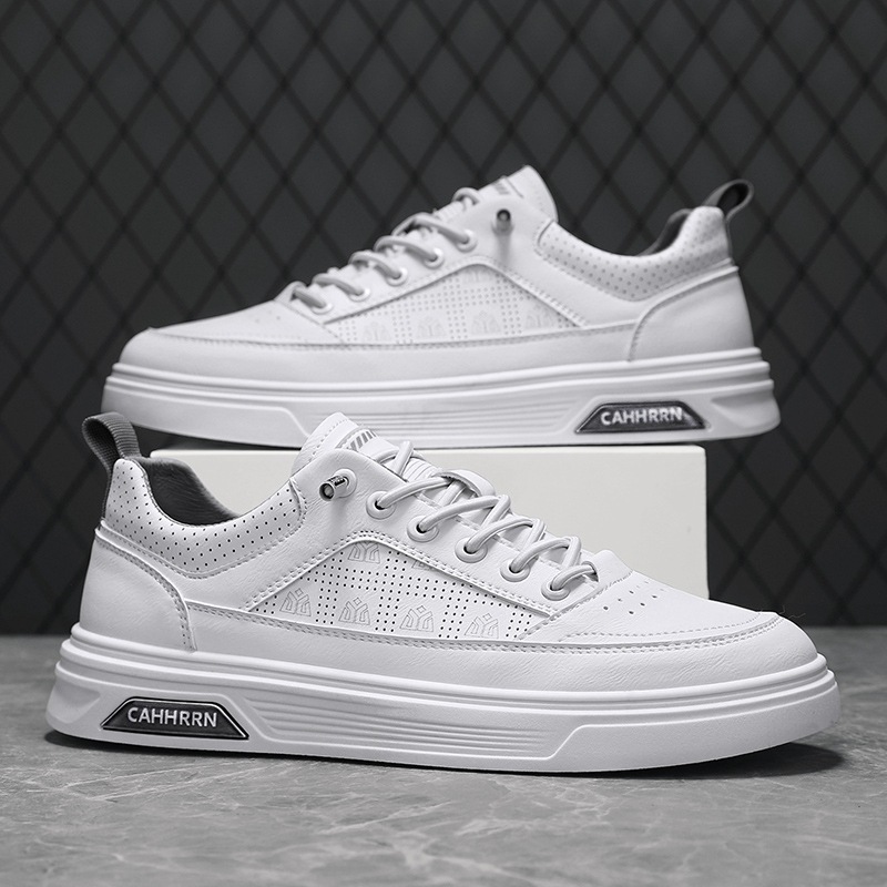 Zapatos blancos de estudiantes, zapatos de skate de fondo plano para hombres, 2025 nuevos zapatos de primavera para hombres, zapatos de cuero casuales de moda.