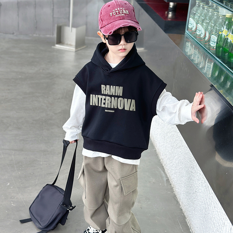 男の子用スーツ 子供用秋服 2025年新作 ベビーフード付きパーカー3点セット 初秋 おしゃれでかっこいい 流行のクールなコーデ|undefined