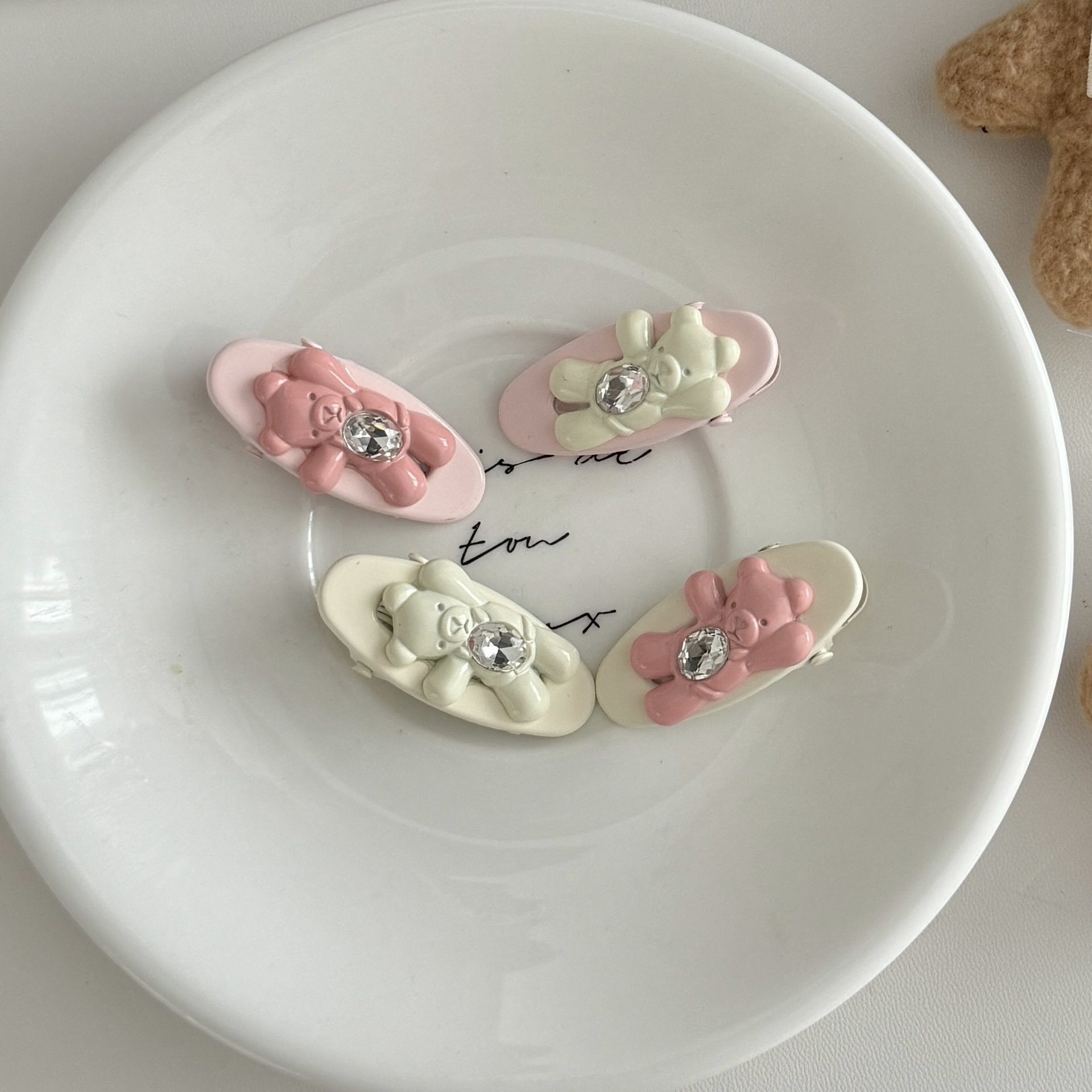 Bear love hairpin Diamond original alloy Oval duckbill clip cute hairpin all-match bangs side clip small hair accessories