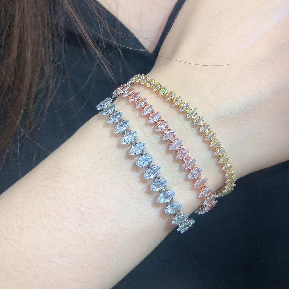 10g Weight Rose Gold Plated, White Gold Plated, Gold Plated Plating Material Copper Pendant Material Zircon Inlay Material Drawstring Bracelets Classification Copper Chain Material 1 Piece Quantity Daily Occasion Copper Material Geometric Pattern Women's Gender Plating, Inlay Design IG Style Style Rose Gold, Gold, Silver Color Copper Rose Gold Plated White Gold Plated Gold Plated Plating Inlay Geometric Zircon Drawstring Bracelets 22