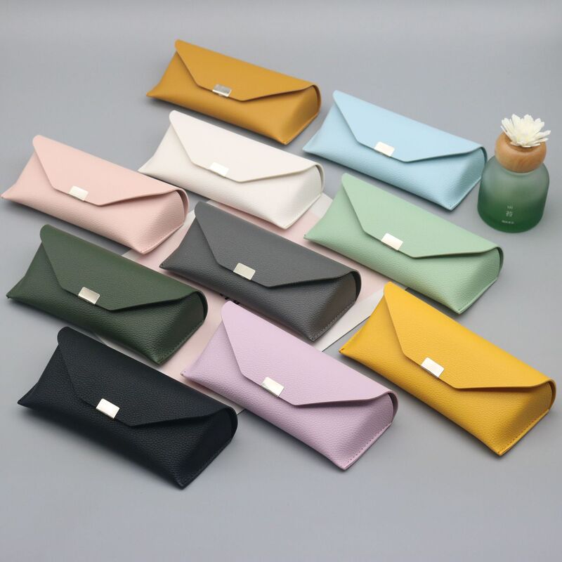 Fashionable Leather Eyeglass Case, Available in Multiple Colors, Portable Sunglasses Pouch, Customizable with Logo, Wholesale Packaging for Eyewear Stores Fashionable Leather Eyeglass Case, Available in Multiple Colors, Portable Sunglasses Pouch, Customizable with Logo, Wholesale Packaging for Eyewear Stores