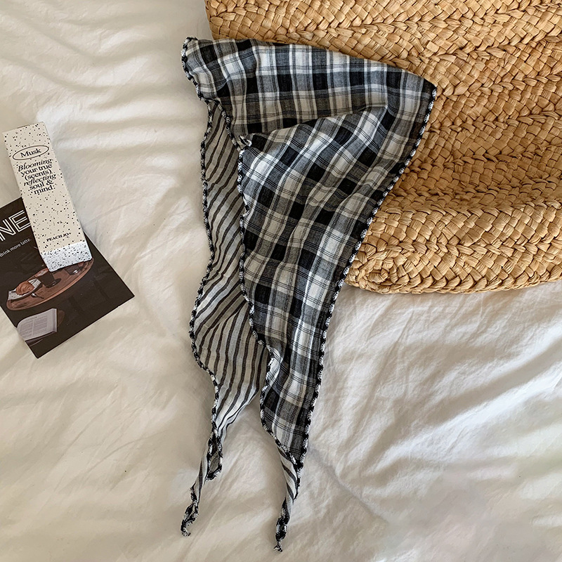 Negro a rayas de celosía