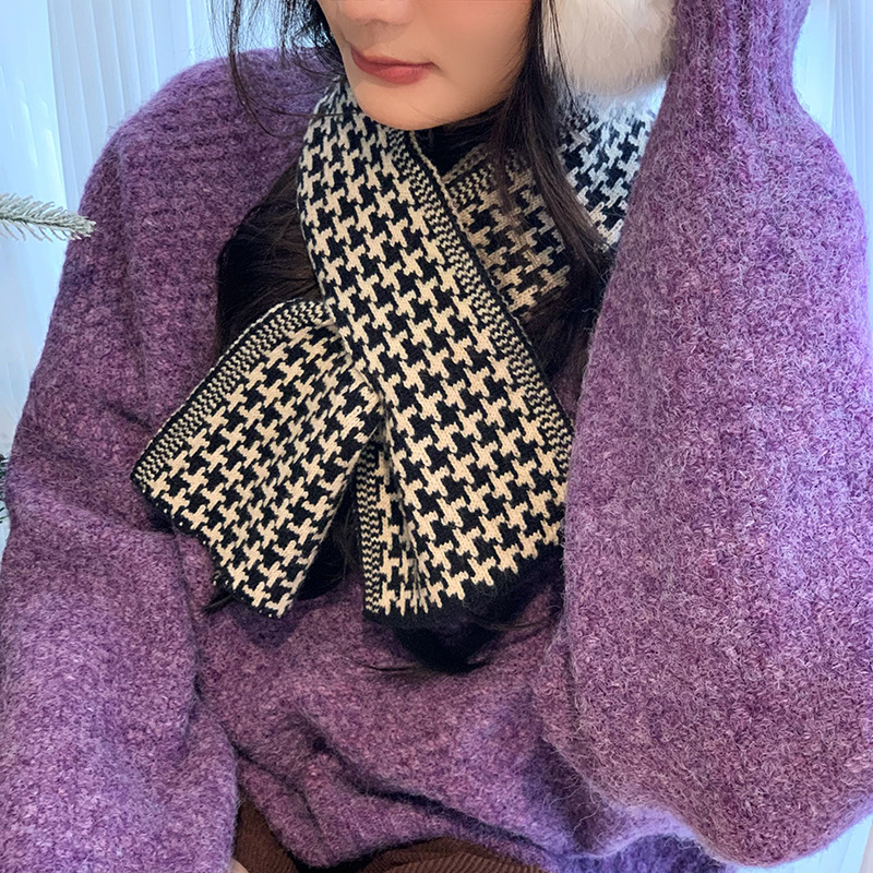 Buñuelo de punto de lana corto de invierno femenino coreano versátil pareja de protección de cuello grueso perezoso cruzado mil pajaros cuello