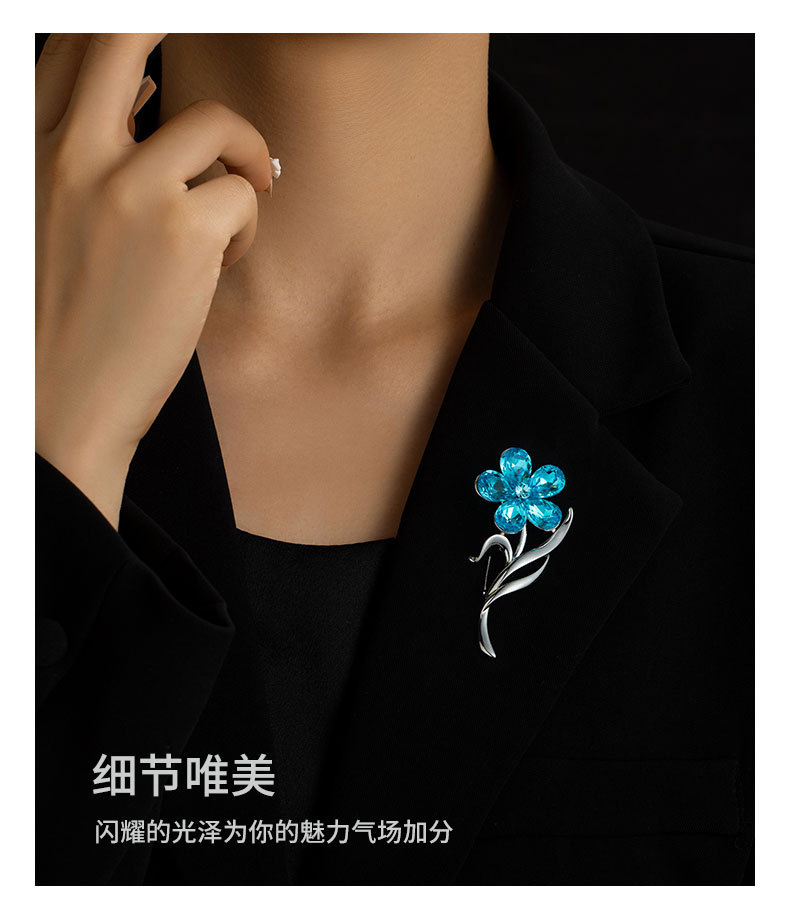 韩版水晶花朵胸针小众高级感精致花朵胸花新款轻奢西装