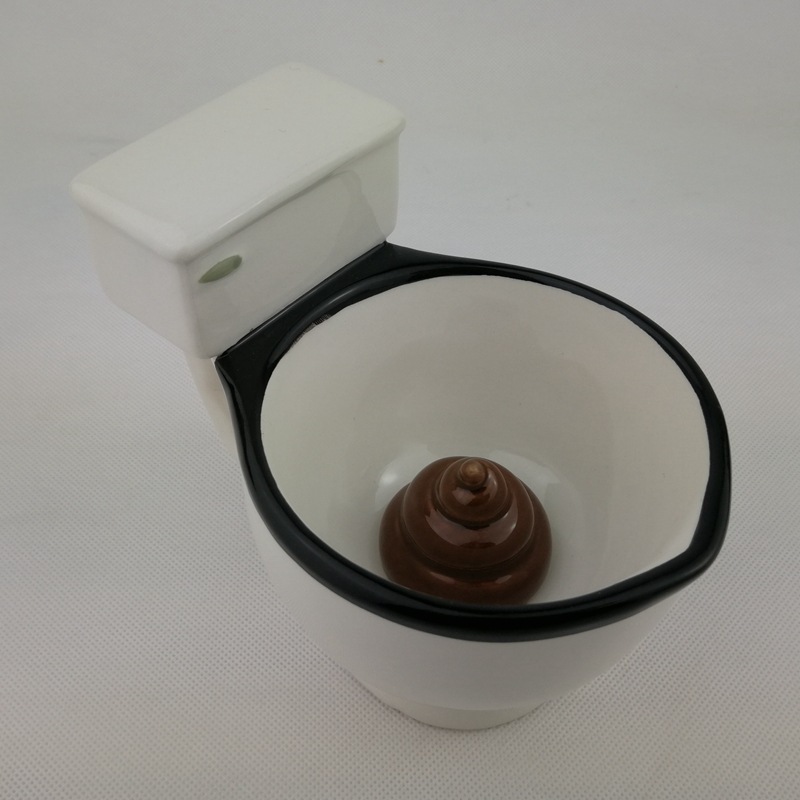 Selección estricta de inodoro creativo taza de agua taza de cerámica 3D taza de inodoro taza de café de forma