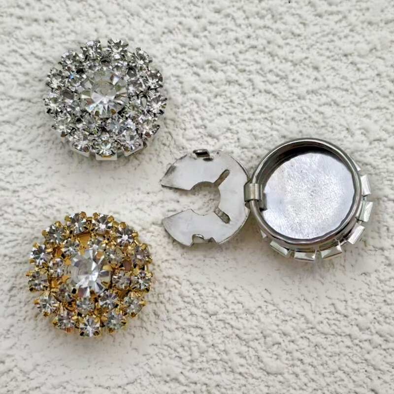 Source Factory DIY Alloy Round Full Rhinestone Cufflinks Shirt Buttons Turtle Buttons Source Factory DIY Alloy Round Full Rhinestone Cufflinks Shirt Buttons Turtle Buttons