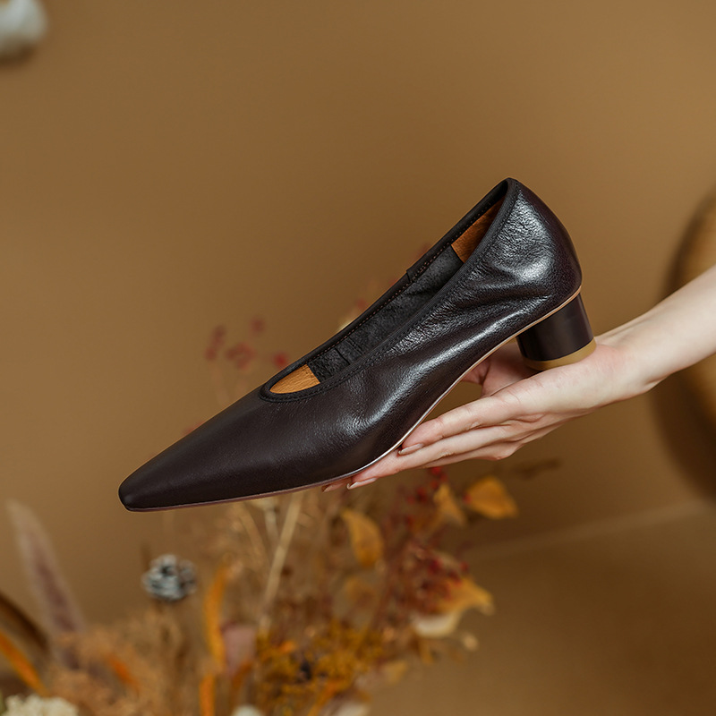 Giày cao gót nữ mũi nhọn miệng nông da bò mềm gót vuông 3,5 cm — Màu cà tím chi tiết 3