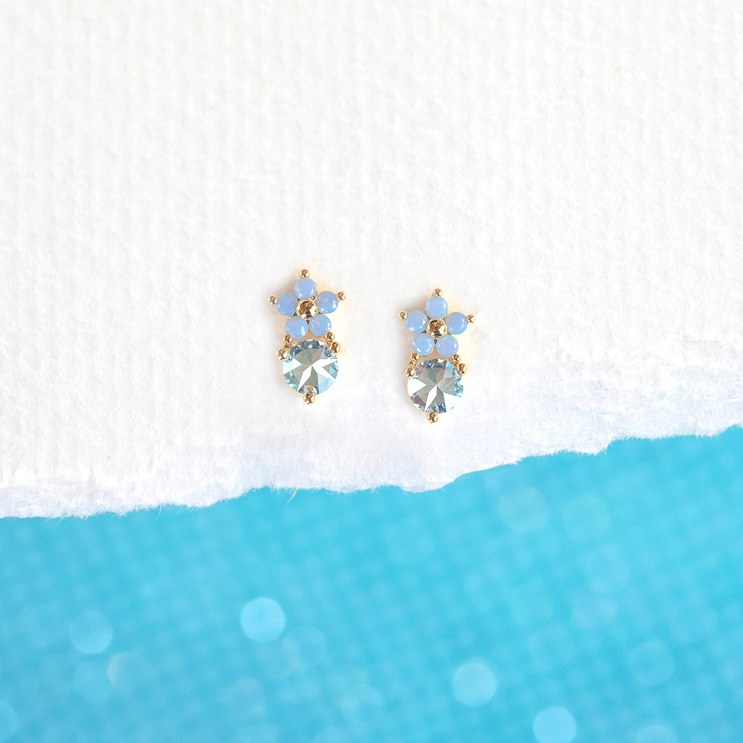 Simple Style Flower Brass Ear Studs Inlay Artificial Gemstones Copper Earrings